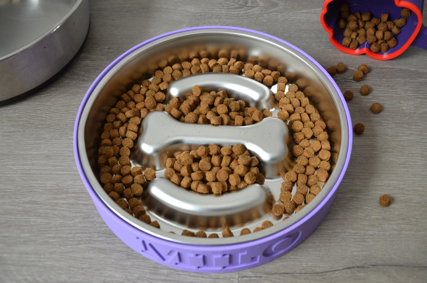Personalized Slow Feeder Bowl with Bone & Line Stainless Steel Insert