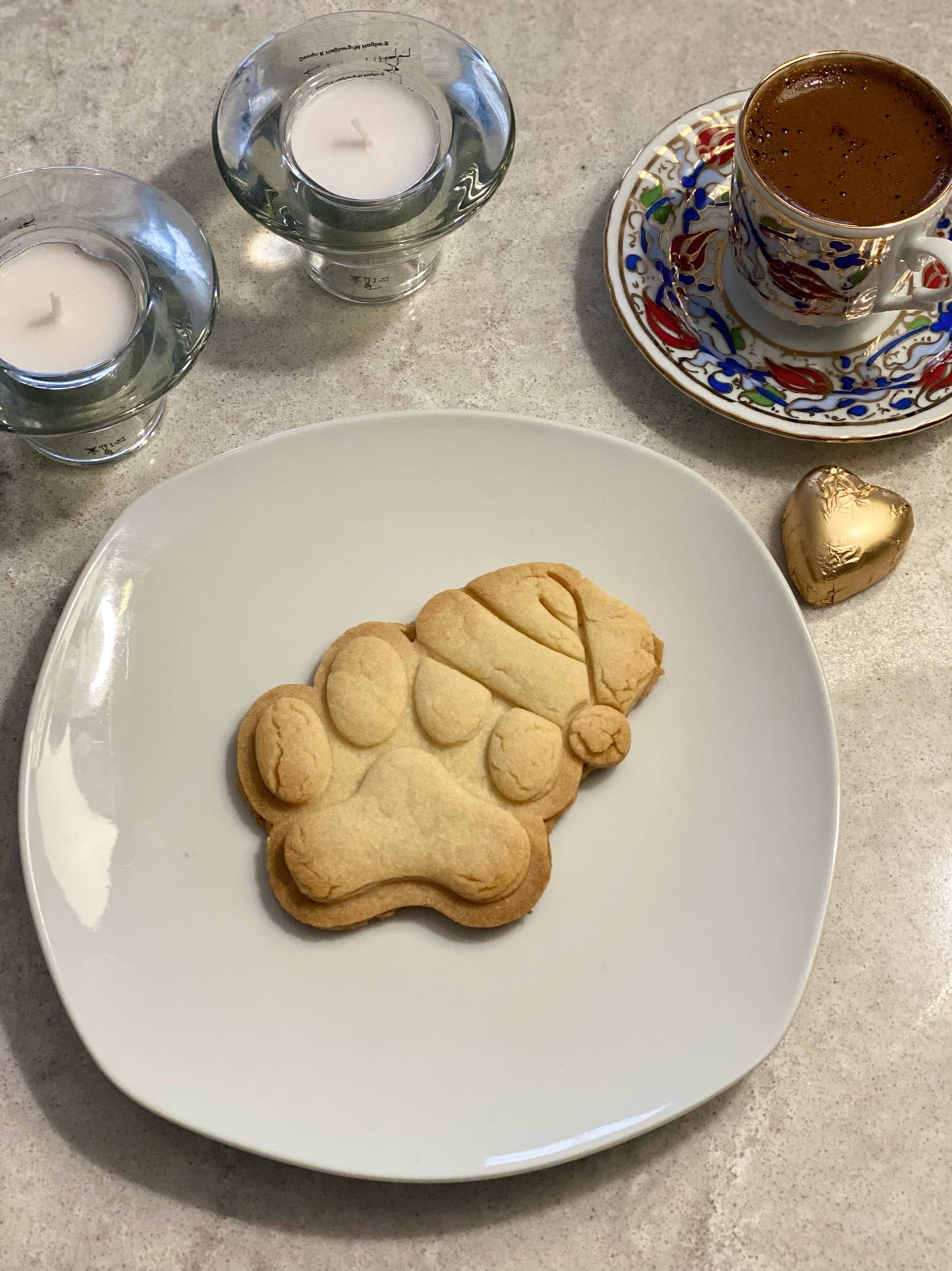 Christmas Paw Cookie Cutter